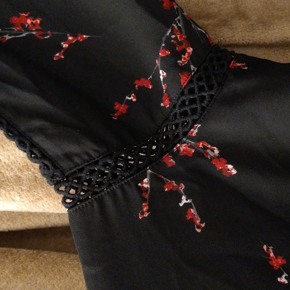 Women's dress, size XL - Picture 3 of 6